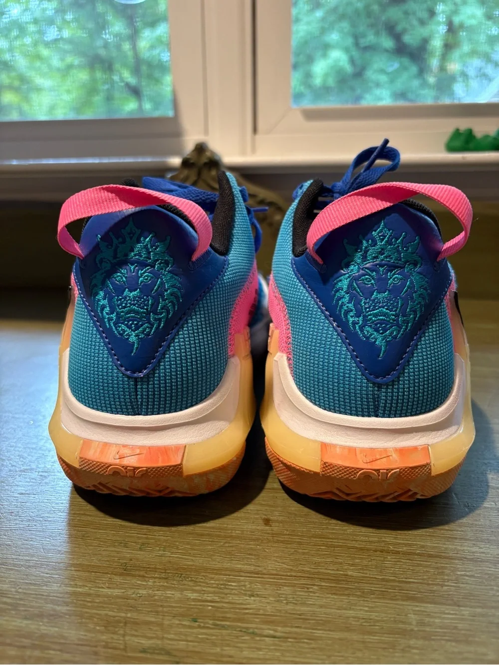 Nike Youth Blue and Pink Athletic Sneakers